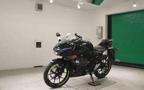 SUZUKI GSX-R125 DL33B