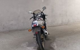 YAMAHA FZR250 2KR