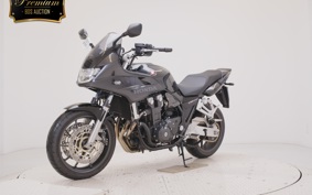 HONDA CB1300SB SUPER BOLDOR 2025 SC54