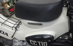 HONDA ｸﾛｽｶﾌﾞ110-2 2020 JA45