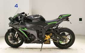 KAWASAKI ZX 10 NINJA R SE 2020 ZXT02E