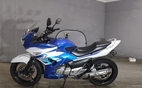 SUZUKI GSR250F GJ55D