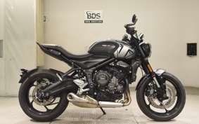 TRIUMPH TRIDENT 660 2021