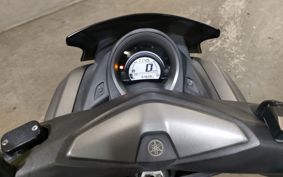 YAMAHA N-MAX 155 SG50J