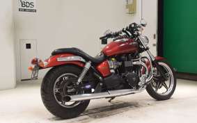 TRIUMPH SPEEDMASTER 2011