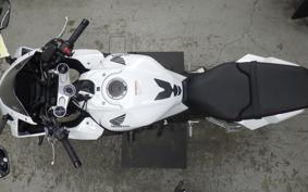 HONDA CBR650R 2023 RH03