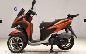 YAMAHA TRICITY 125