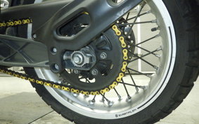 HUSQVARNA SVARTPILEN 401 2018