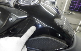 SUZUKI GSX-8R 2024 EM1AA