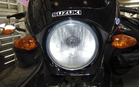SUZUKI EN125 3F 2025