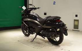 SUZUKI INTRUDER150 2023