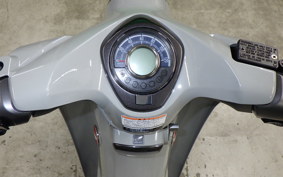 HONDA C125 SUPER CUB JA71