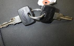 TRIUMPH SPEED TRIPLE 2007