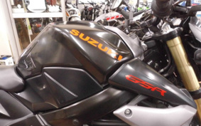 SUZUKI GSR750ABS 2013 GR7NA