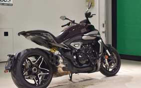 DUCATI XディアベルV4 2025