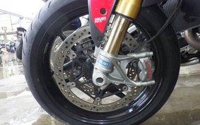 DUCATI M1200 S 2015