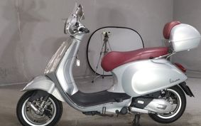 VESPA PRIMA BEIGE RA125 M8212