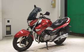 SUZUKI GSR250 2023