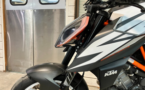 KTM 1290 SUPER DUKE R 2020 V3940