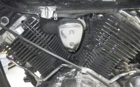 YAMAHA DRAGSTAR 1100 CLASSIC 2003