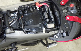 TRIUMPH STREET TRIPLE RS 2025