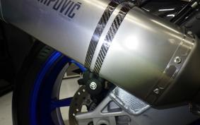 BMW HP4 2013