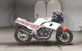 YAMAHA FZ400 R 46X