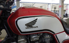 HONDA CB750 GEN 2 K RC42