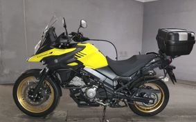SUZUKI DL650 ( V-Strom 650 ) C733A