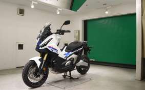 HONDA X-ADV 750 2026 RH21