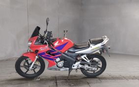 HONDA CBR125R JC34