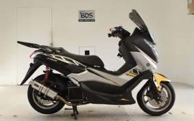 YAMAHA N-MAX SE86J