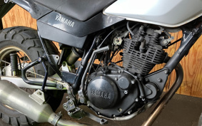 YAMAHA TW225 DG09J