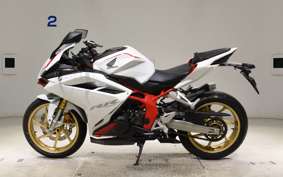 HONDA CBR250RR A 2001 MC51