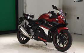 SUZUKI GSX250R
