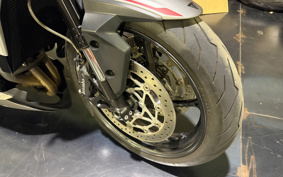 TRIUMPH STREET TRIPLE R 2020 HDA544
