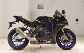YAMAHA YZF-R1 M 2020 RN65J