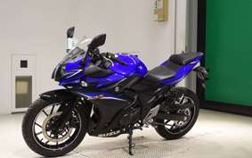 SUZUKI GSX250R