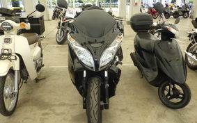 SUZUKI SKYWAVE 250 (Burgman 250) LTD CJ46A