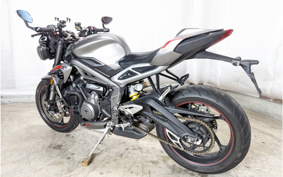 TRIUMPH TRIUMPH  STREET  TRIPLE RS 2020 HDA554