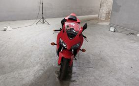 HONDA CBR1000RR SC57