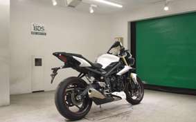 TRIUMPH STREET TRIPLE 85 2016