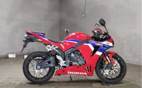 HONDA CBR600RR PC40