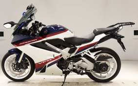 HONDA VFR800F 2019 RC79