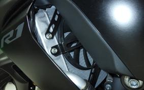 YAMAHA YZF-R1 2015