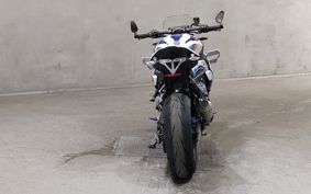 BMW M1000R 0E81