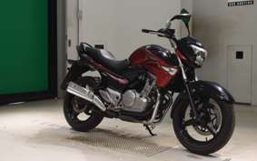 SUZUKI GSR250