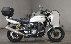 YAMAHA XJR1300L TRAINING CAR  2022 RP17J
