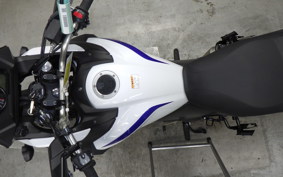 SUZUKI Vｽﾄﾛｰﾑ650XTA 2019 C733A