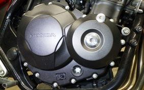 HONDA CB400SF VTEC REVO NC42